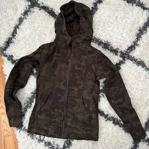 Lululemon Full Zip Scuba - Camo